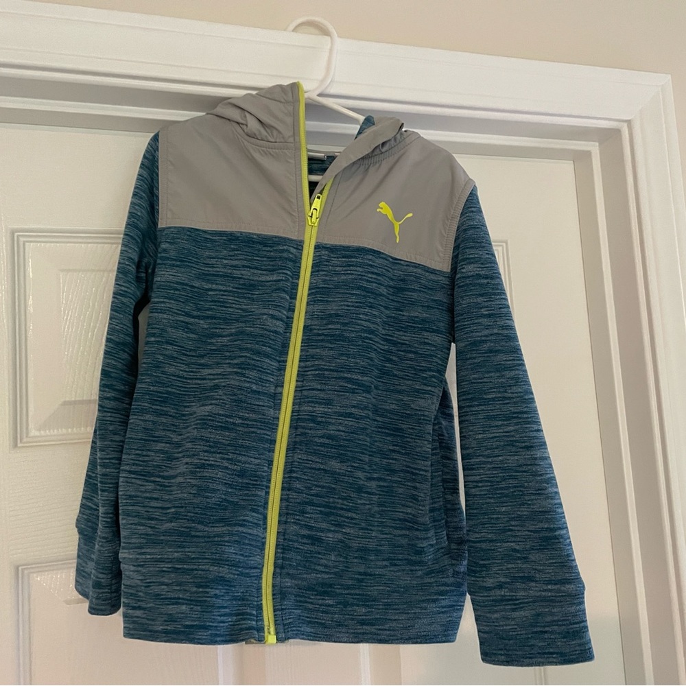 Puma Kids Hooded Fleece size XS 5-6